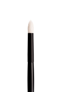 E2 Small Eye Crease Brush