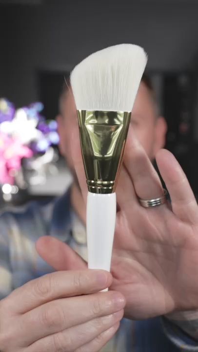 1 Large Bronzer Brush